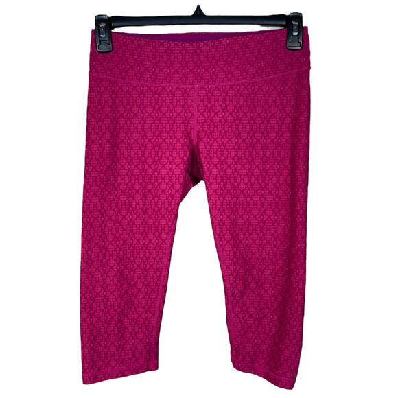 PrAna Medium Misty Knicker Capris Legging Geometric Stretch Wicking Shirred Pink - Picture 1 of 7